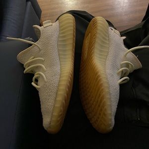 Mens Size 10 Yeezy Butter